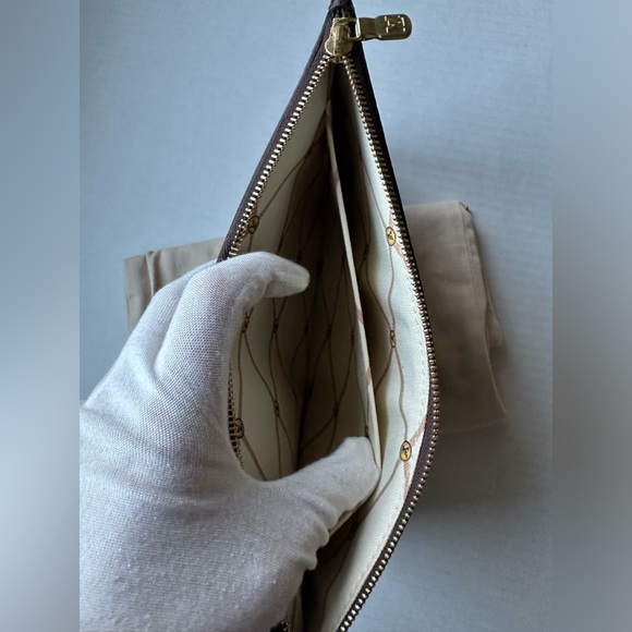 Louis Vuitton Pochette Monogram Tromp L'oeil Screen LIMITED EDITION SUMMER TRUNK - Picture 11 of 14